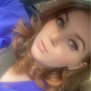 Meet your Posher, Alexandra noel